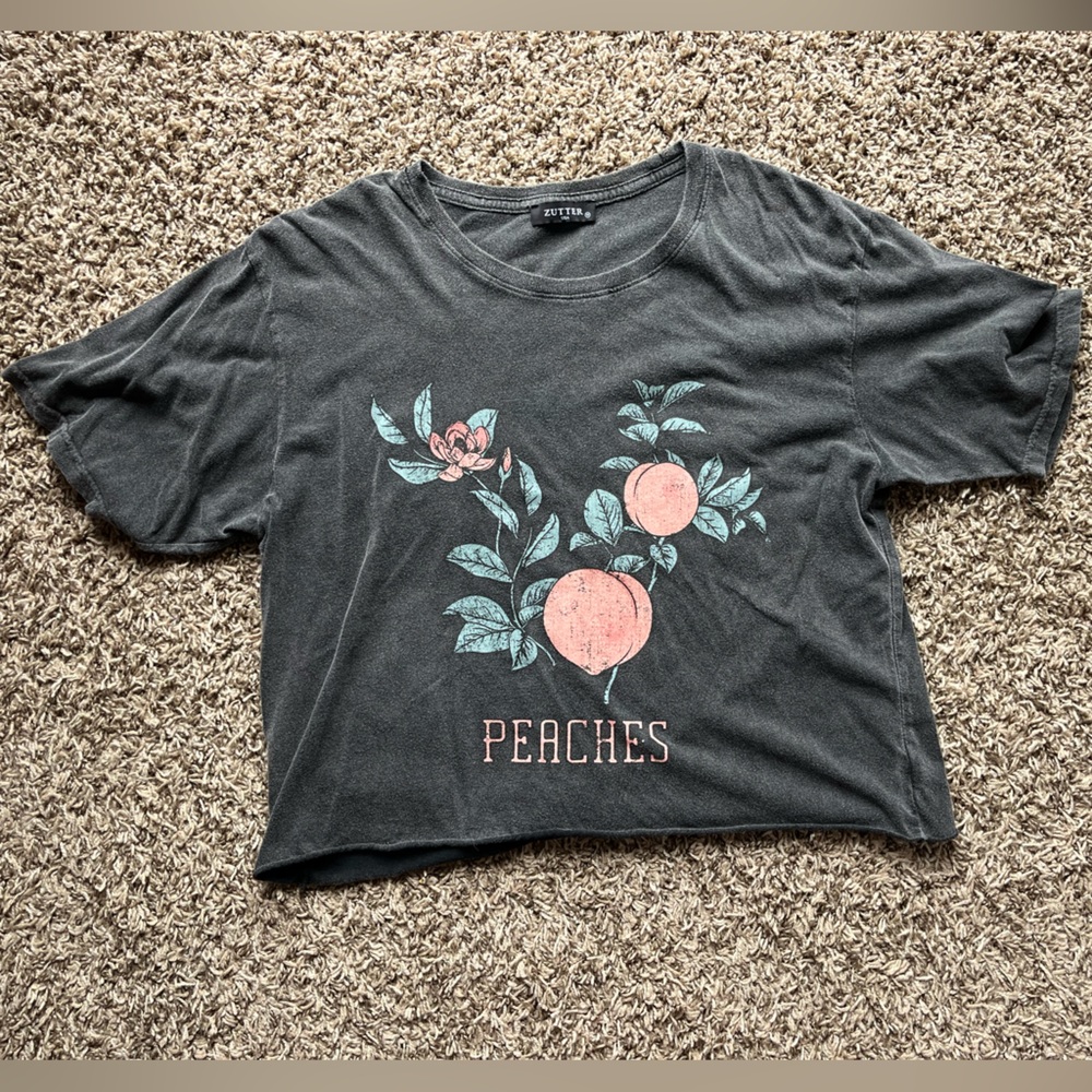 Medium distressed crop tee